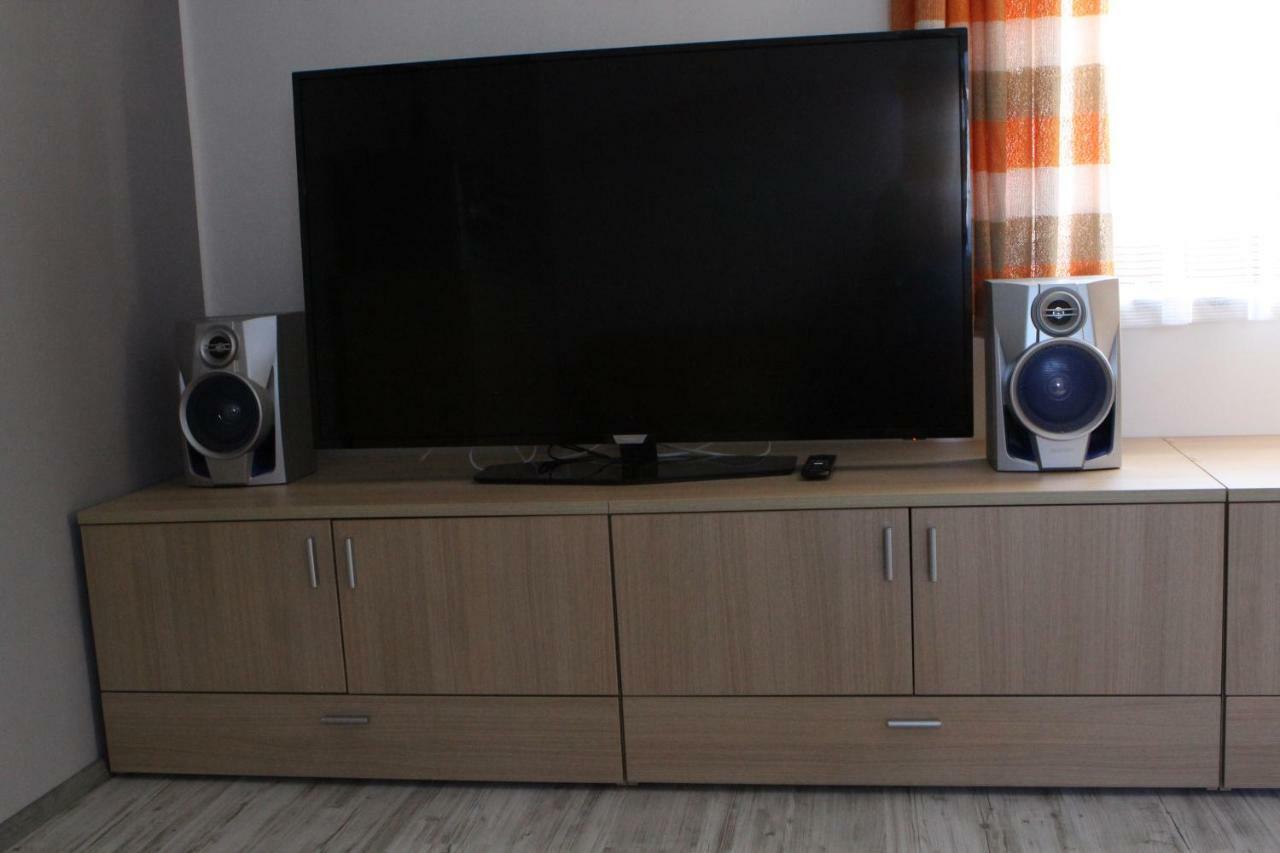 Apartma Lipa Мойстрана Екстер'єр фото